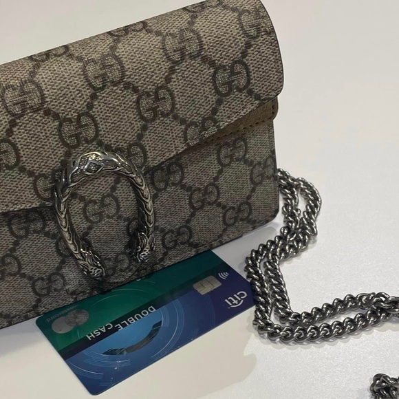 Authentic Gucci bag 💼❤️❤️ like new purchase in august 2023 - Picture 10 of 10